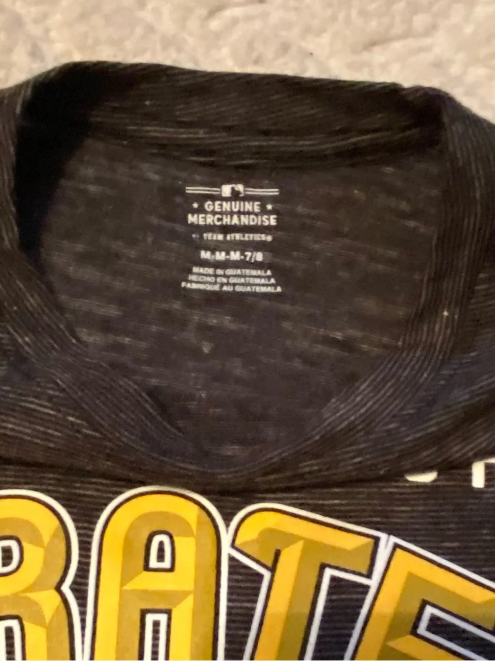 Pittsburgh Pirates shirt boys medium Team Athletics NWT